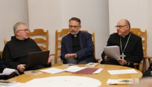 Read more about the article Spotkanie osób odpowiedzialnych za życie konsekrowane